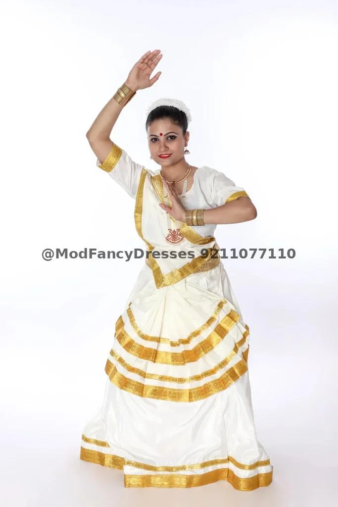 Mohiniyattam Indian Dance Costumes Thumbnail