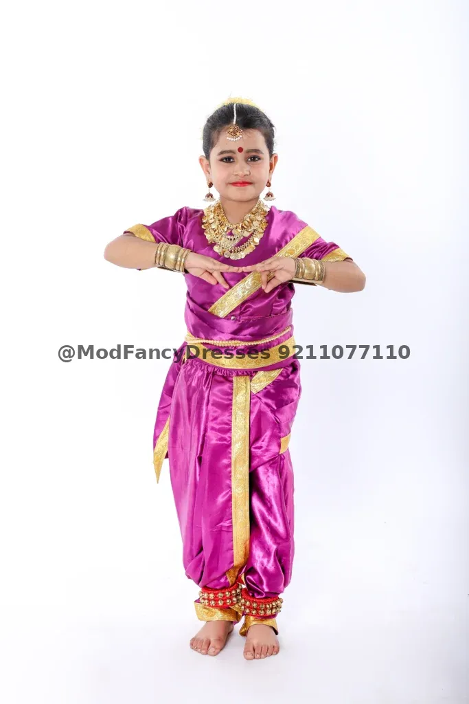 Lavani Costume