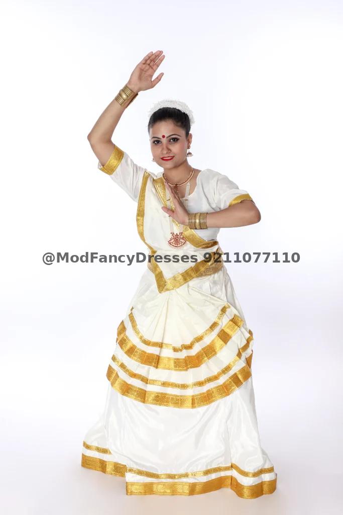 Mohiniyattam Indian Dance Costumes Thumbnail